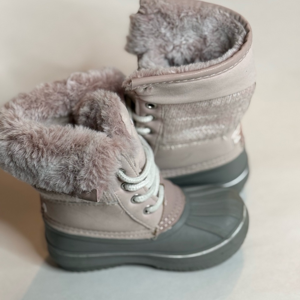 London for girl size 7 pink and gray snow boots